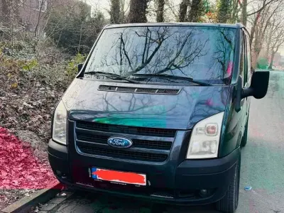 Gebraucht Ford Transit 116 PS (85 kW) 2009 Blau Van / Kleinbus