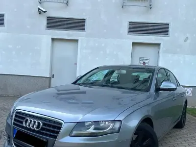Gebraucht Audi A4 160 PS (117 kW) 2010 Grau Limousine