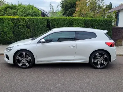 Gebraucht VW Scirocco R 280 PS (205 kW) 2015 Weiß Coupé