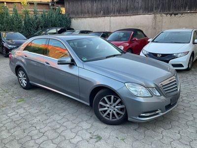 Mercedes E200