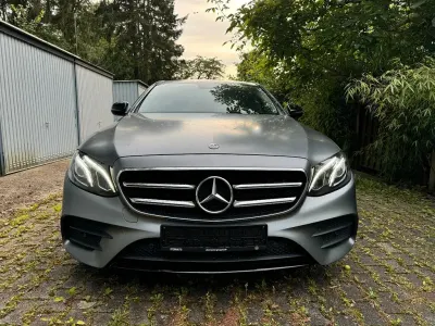 Gebraucht Mercedes E450 AMG line 367 PS (269 kW) 2018 Grau Limousine