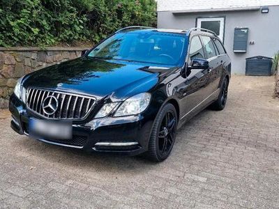 Mercedes E300
