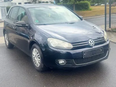Gebraucht VW Golf VI Style 105 PS (77 kW) 2011 Blau Kleinwagen