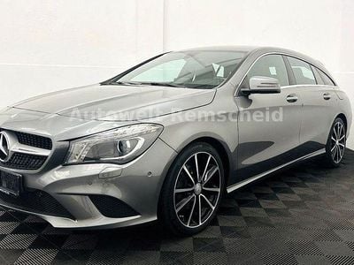 Gebraucht Mercedes CLA200 156 PS (114 kW) 2016 Grau Limousine