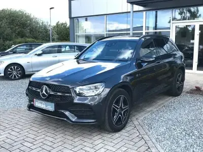 Gebraucht Mercedes GLC220 AMG 194 PS (142 kW) 2020 Grau SUV