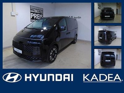 Gebraucht Hyundai Staria Signature 224 PS (164 kW) 2025 Schwarz Van / Kleinbus
