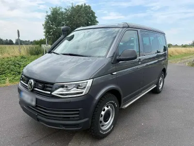 Gebraucht VW California Beach 150 PS (110 kW) 2018 Grau Van