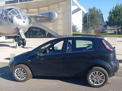 Gebraucht Fiat Punto Evo 75 PS (55 kW) 2011 Schwarz Kleinwagen
