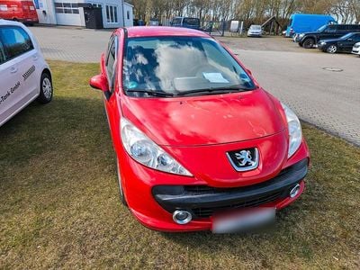 Gebraucht Peugeot 207 73 PS (53 kW) 2008 Rot Kleinwagen