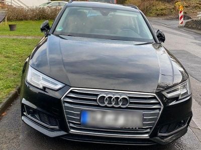 Gebraucht Audi A4 Sport 190 PS (139 kW) 2019 Schwarz Kombi