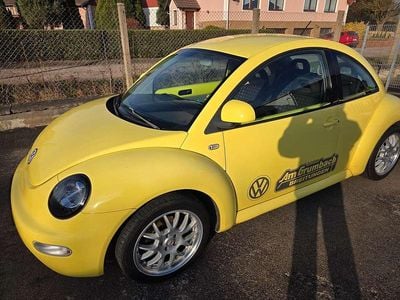 Gebraucht VW New Beetle 90 PS (66 kW) 1998 Gelb Kleinwagen