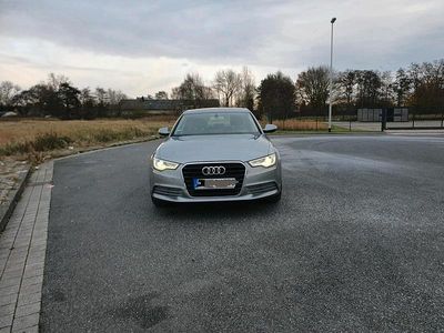 Grau Gebraucht 2011 Audi A6 Comfort Limousine | 11.400 € (Guter Preis)