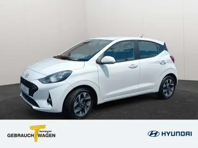 Gebraucht Hyundai i10 Trend 79 PS (58 kW) 2025 Weiß Kleinwagen