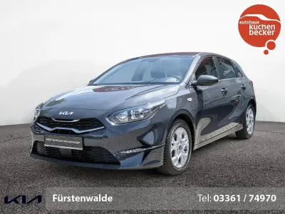 Gebraucht Kia Ceed Vision 140 PS (102 kW) 2025 Grau Kleinwagen