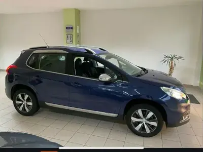 Gebraucht Peugeot 2008 Allure 120 PS (88 kW) 2013 Blau SUV