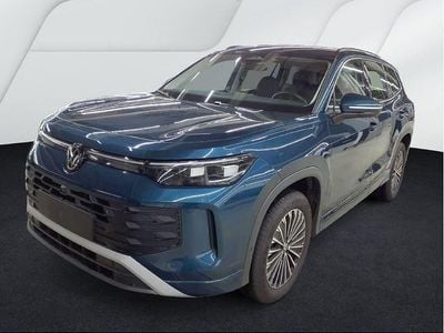 Nightshade blue metallic Gebraucht 2025 VW Tayron Life SUV | 41.790 € (Superpreis)