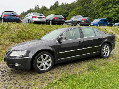 Gebraucht VW Phaeton 239 PS (175 kW) 2010 Braun Limousine