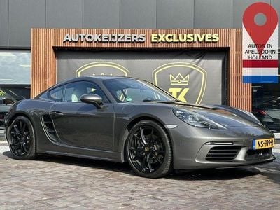 Porsche 718 Cayman