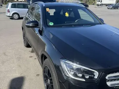 Gebraucht Mercedes GLC200 163 PS (119 kW) 2022 SUV