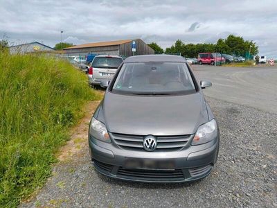 VW Golf V