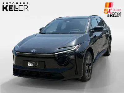 Neu Toyota bZ4X 166 kW (226 PS) 2026 Attitude black mc SUV