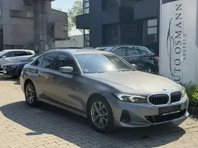 Gebraucht BMW 320 Shadowline 190 PS (139 kW) 2023 Grau Limousine