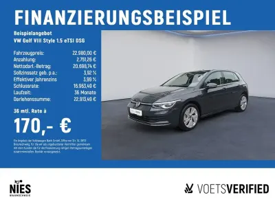 Gebraucht VW Golf VIII Style 131 PS (96 kW) 2024 Grau Limousine