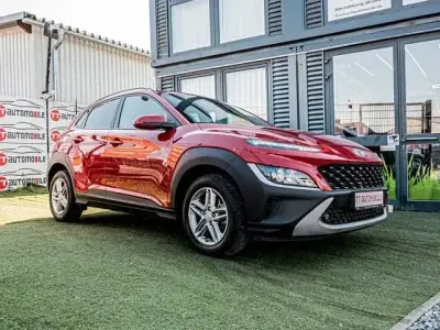 Gebraucht Hyundai Kona Pure 120 PS (88 kW) 2022 Rot SUV