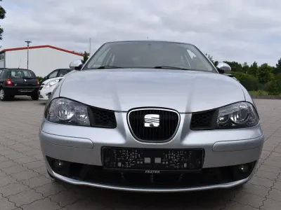 Gebraucht Seat Ibiza Stylance 75 PS (55 kW) 2005 Silber Kleinwagen
