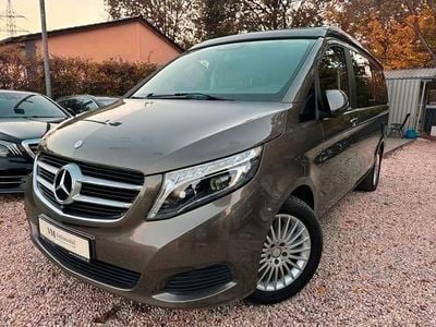 Mercedes V220
