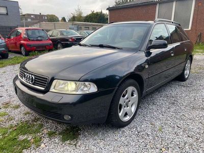 gebraucht Audi A4 S-LINE 2.8 quattro Automatik | HU NEU |