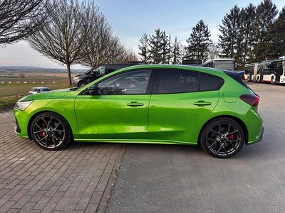 Gebraucht Ford Focus ST 280 PS (205 kW) 2025 Grün Limousine