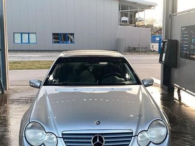 Gebraucht Mercedes C230 230 PS (169 kW) 2003 Silber Coupé