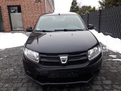 Schwarz Gebraucht 2013 Dacia Sandero Limousine | 3.600 € (Fairer Preis)