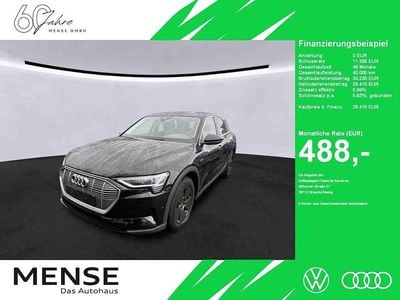 Gebraucht Audi e-tron Basis 300 kW (408 PS) 2023 Brillantschwarz SUV