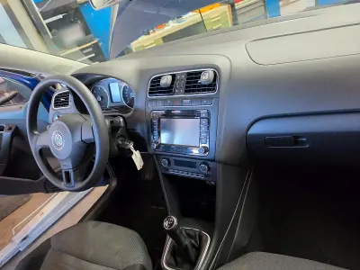 Gebraucht VW Polo 105 PS (77 kW) 2011 Blau Kleinwagen