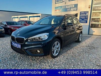 Gebraucht BMW 218 Active Tourer 150 PS (110 kW) 2017 Blau Van / Kleinbus
