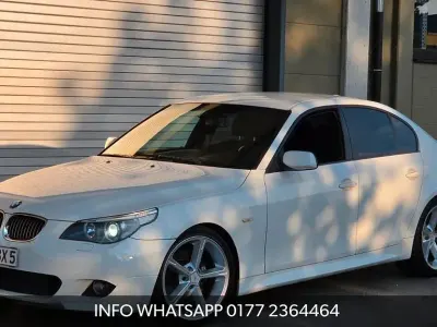 Gebraucht BMW 525 M Sport 218 PS (160 kW) 2007 Weiß Limousine