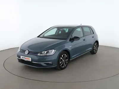 Gebraucht VW Golf VII IQ Drive 131 PS (96 kW) 2019 Blau Limousine