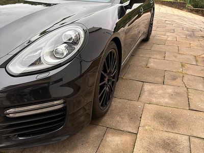 Porsche Panamera Turbo