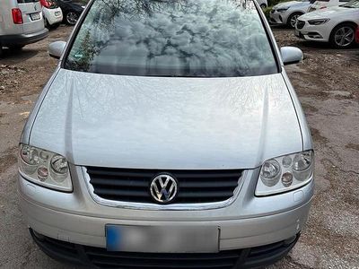 Gebraucht VW Touran 150 PS (110 kW) 2006 Silber Van / Kleinbus