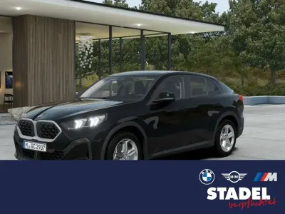 Neu BMW X2 150 PS (110 kW) 2026 Schwarz uni SUV