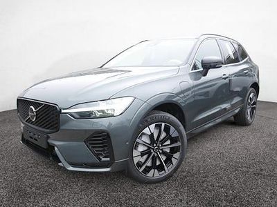 Neu Volvo XC60 Plus 350 PS (257 kW) 2025 Grün SUV