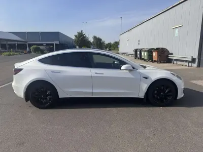 Gebraucht Tesla Model 3 Standard Range Plus 225 kW (306 PS) 2020 Limousine