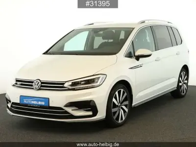 Gebraucht VW Touran Highline 150 PS (110 kW) 2021 Oryxweiss Van / Kleinbus