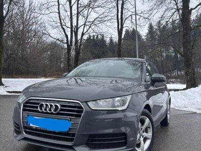 Gebraucht Audi A1 Sportback 95 PS (69 kW) 2017 Grau Kleinwagen
