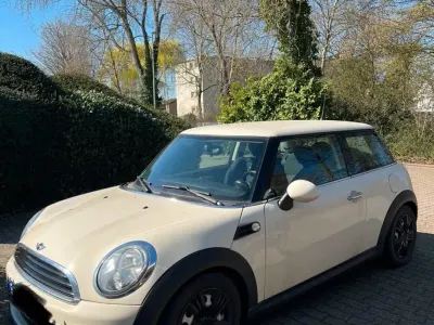 Usata Mini Cooper 150 CV (110 kW) 2010 Beige Utilitaria