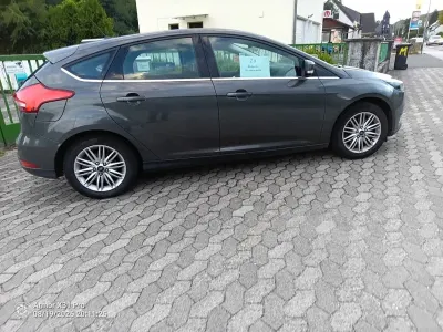 Gebraucht Ford Focus Cool & Connect 150 PS (110 kW) 2018 Grau Limousine