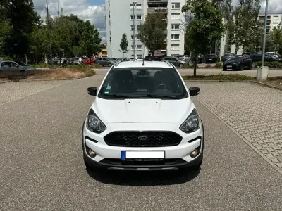 Gebraucht Ford Ka Active 86 PS (63 kW) 2019 Weiß Limousine