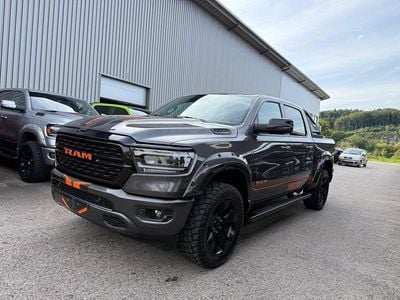 Gebraucht Dodge Ram 401 PS (294 kW) 2022 Grau Pickup